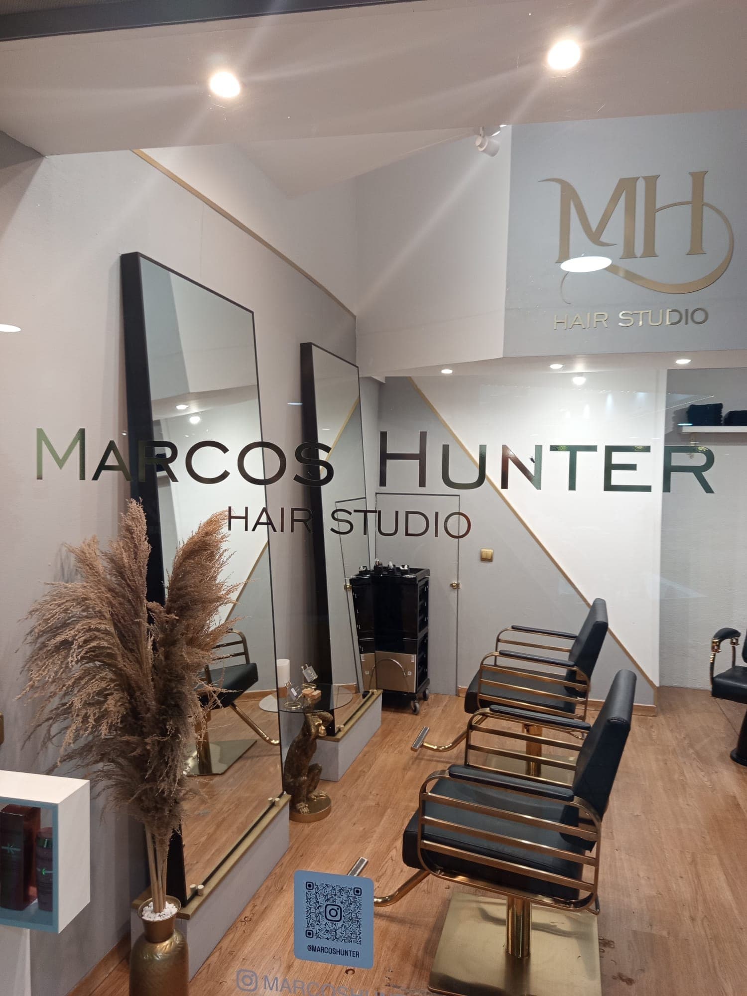 Marcos Hunter — Hair Studio